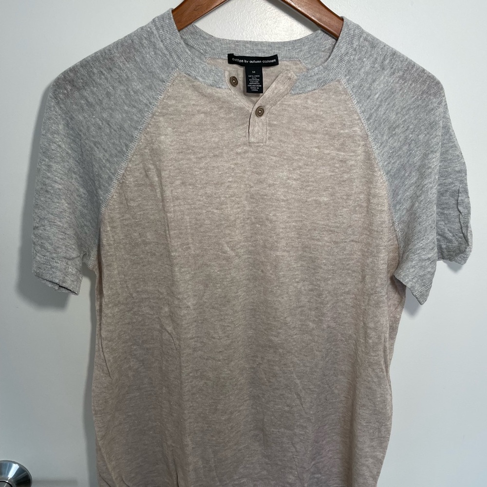 Autumn Cashmere Gray and Cream Short Sleeve Henley